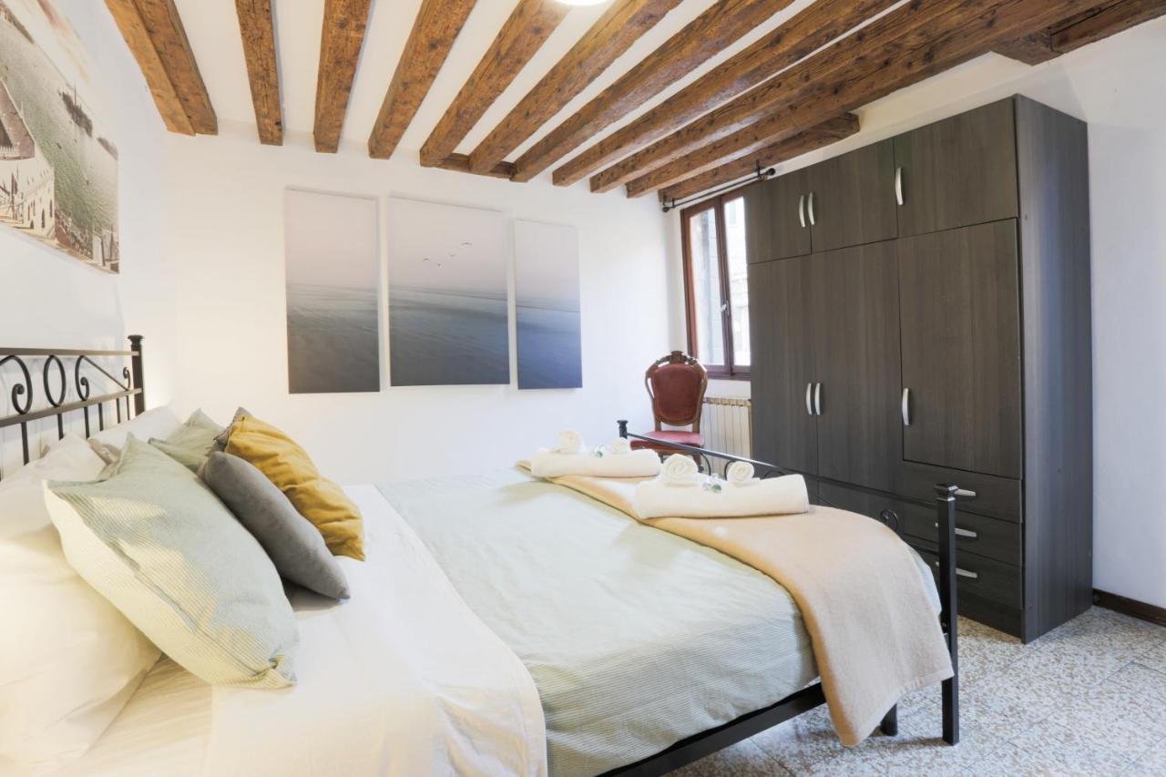 Santa Croce Guest House Venedik Dış mekan fotoğraf